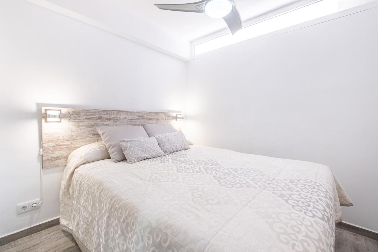 Karola Apartment 12-C Levante Beach بينايدورم المظهر الخارجي الصورة