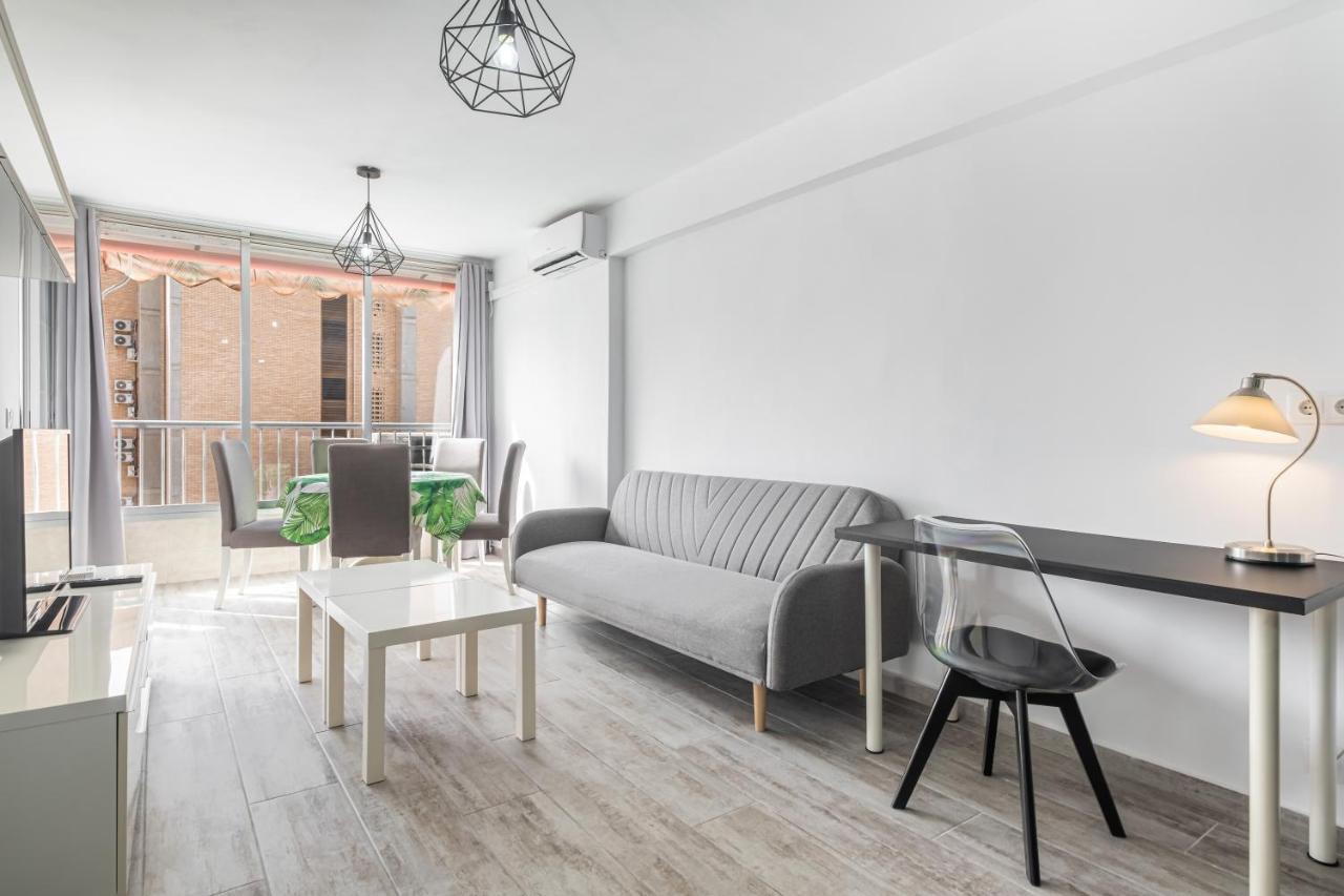 Karola Apartment 12-C Levante Beach بينايدورم المظهر الخارجي الصورة
